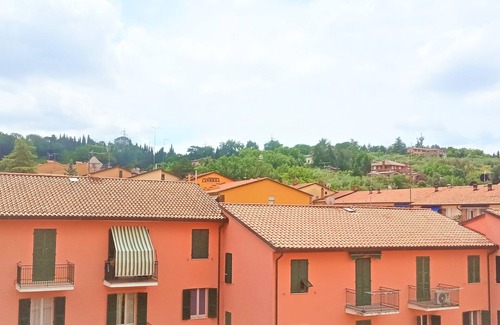 Perugia Apartment | Cozy attic room close to Perugia station