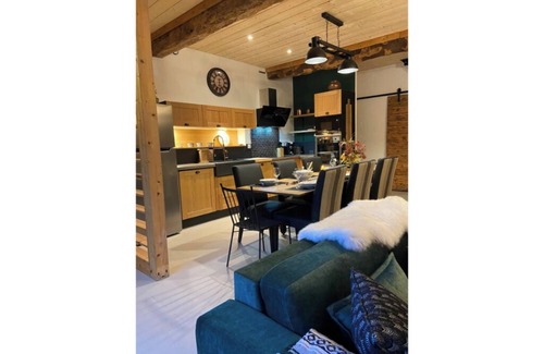 Aucun House | Cozy barn with breathtaking views over the Val d'Azun