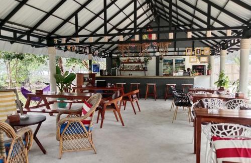 Koh Rong Hostel | Cozy Beach Hostel