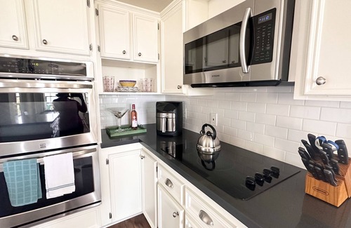 Indian Beach House | Cozy Beach House - short walk to the water, quiet neighborhood.