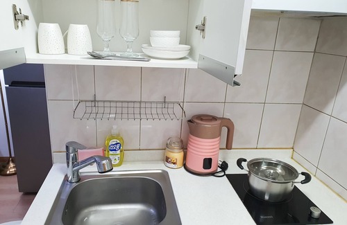 Seowon-dong House | Cozy & beautiful house 4-minutes walk from Sadang station