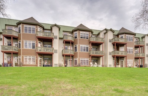 Birchwood Apartment | Cozy Birchwood Condo on Tagalong Golf Course!