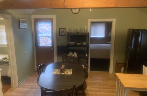 Bomoseen House | Cozy bungalow with lakeview on quiet road and private setting