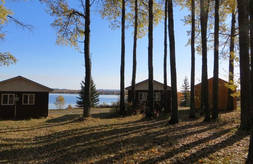 Regional District of Bulkley-Nechako Cabin | Cozy cabin at Piper's Glen Resort