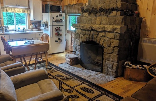 Monson Cabin | Cozy cabin in the Maine woods. Direct access to ATV/Snowmobile trails.