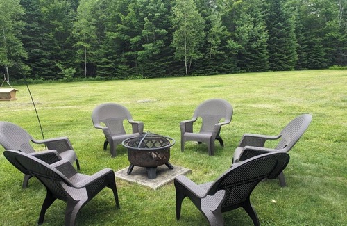 Monson Cabin | Cozy cabin in the Maine woods. Direct access to ATV/Snowmobile trails.