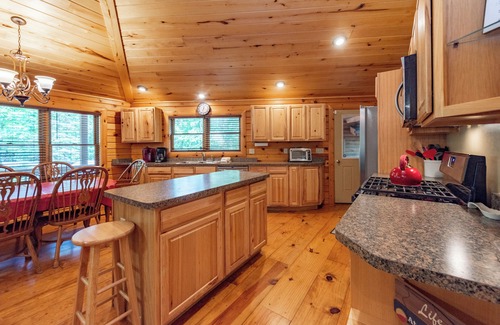 Oakland House | Cozy Cabin: Lake Area, Dogs OK, Hot Tub, Pool Table, Fire Pit!