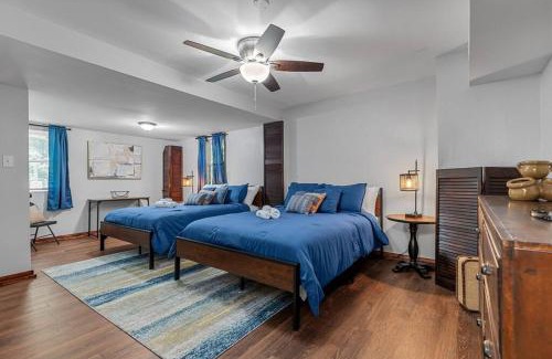 Macon House | Cozy Cabin Where Comfort Meets Fun!