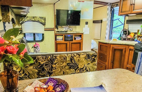 Americus House | Cozy Camper 2-bedroom RV in Americus GA