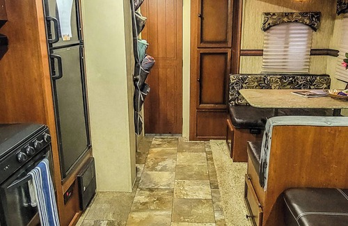 Americus House | Cozy Camper 2-bedroom RV in Americus GA
