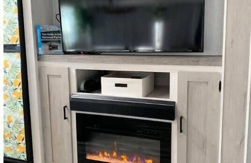 Sequim House | Cozy Camper in Sunny Sequim