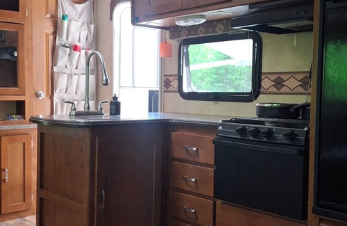 Beresford House | Cozy Camper setup, off grid
