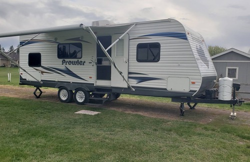 Kalispell House | Cozy camper