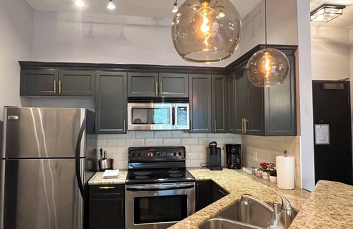 Canmore Condo | Cozy Canmore resort w/mountain view&pool
