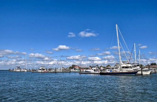 Cape Charles Apartment | Cozy Cape Charles Apartment Walk to Beaches!