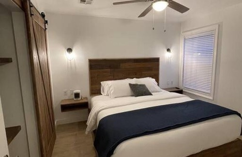 Grove House | Cozy Carey Bay Cottages in Grove on Grand Lake
