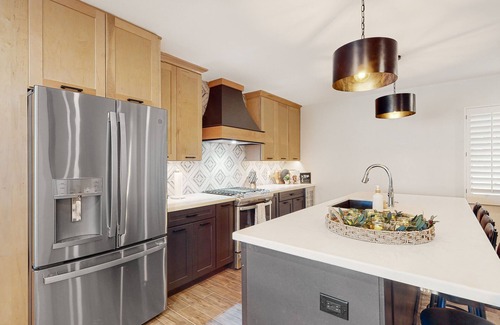 Village Grove House | Cozy Casa on Coronado | House in Scottsdale with an expansive yard and pool