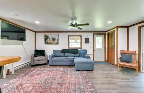 East Durham House | Cozy Catskills Cabin - 12 Mi to Windham Mountain!