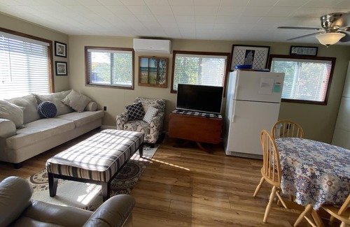 Beulah Cottage | Cozy- Center St. Beulah, MI- Sleeps 5