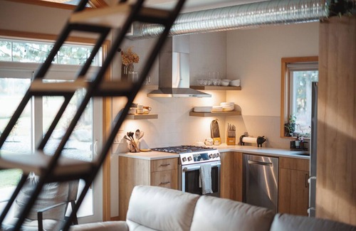 British Columbia Interior Ski Chalet | Cozy chalet among the trees. Enjoy a quiet retreat near town and attractions!