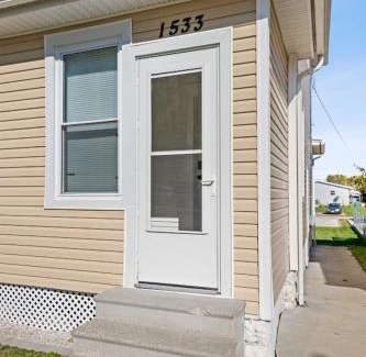 East Moline Apartment | Cozy Charm - Peace & Comfort
