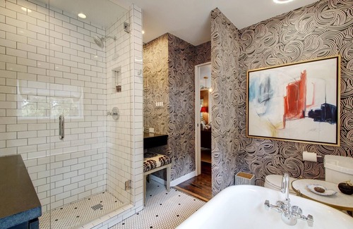 Westfield Apartment | Cozy, Chic Apartment Nestled Amongst Oak Trees In The Heart Of Austin