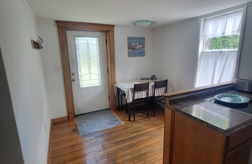 Southern Coast House | Cozy Coastal 1 Bedroom Vacation Home!