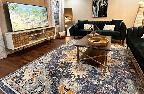 Ferndale House | Cozy, comfy and beautiful 3 BDR home