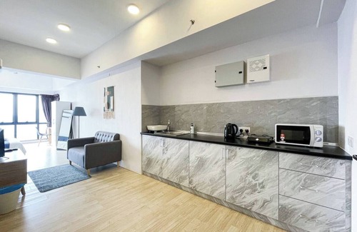 Bandar Tun Razak Condo | Cozy condo (4 pax) with Wi-Fi & city view