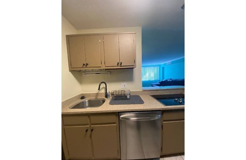 Downtown Baltimore Condo | Cozy Condo In the Heart of Midtown