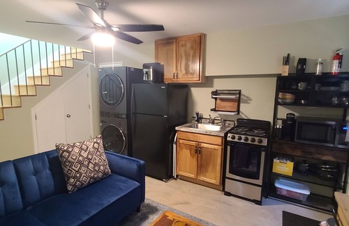 Oak Ridge House | Cozy, Convenient, & Affordable!