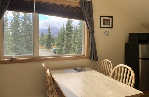 Healy Apartment | Cozy & Convenient Studio with Kitchenette