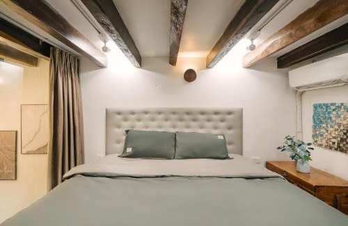 Old Quarter Apartment | Cozy Corner in Old Quarter
