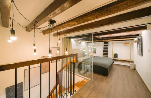 Old Quarter Apartment | Cozy Corner in Old Quarter