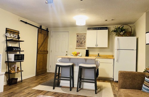 Belden House | Cozy Cottage 116, 7 minutes from the NORTH MS MEDICAL CENTER, Pet Friendly!