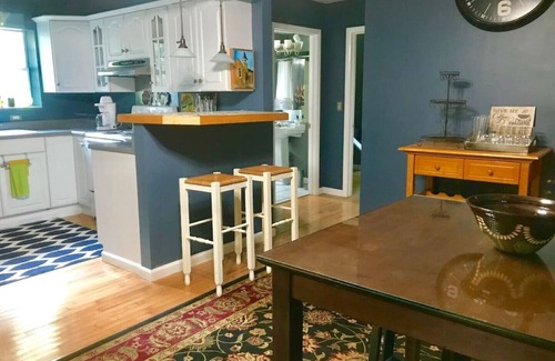 Fayetteville House | Cozy Cottage 2 minutes from New River Gorge National Park & Preserve