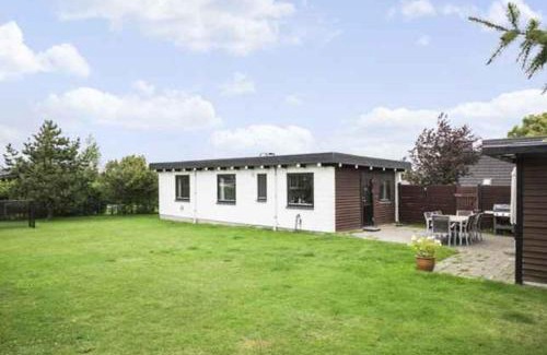 Skastrup Strand House | Cozy Cottage Close To The Beach