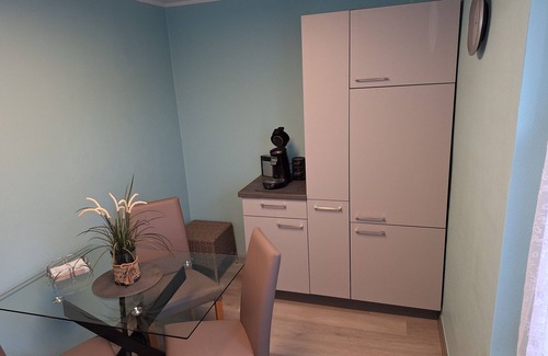 Wilhelmshaven House | Cozy cottage for 4 people with Wi-Fi.