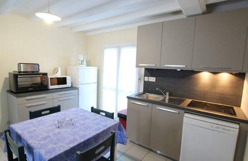 Siouville-Hague Cottage | Cozy Cottage Near Beach with Tennis, Parking, Wi-Fi, and Surf Access in Siouville-Hague