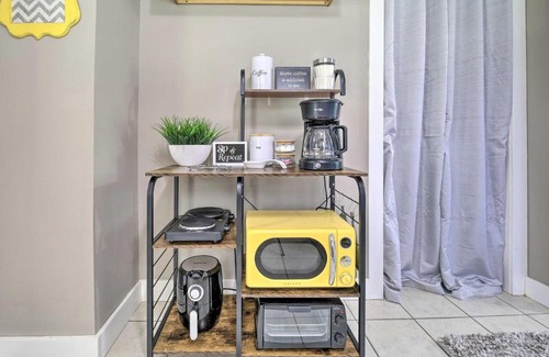 Bristol House | Cozy Cottage Near Dtwn Dining, Walk to Casino