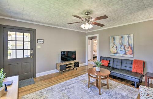 Bristol House | Cozy Cottage Near Dtwn Dining, Walk to Casino