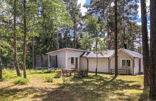 Aahus House | Cozy cottage near the beach.