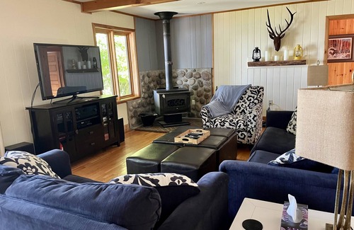 Algoma District House | Cozy Cottage on Lake Superior with Private Beach