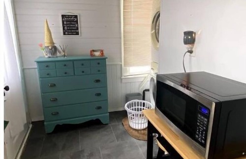 Prairie Du Chien House | Cozy Cottage w/private patio just 1 block to downtown. Packed with charm!