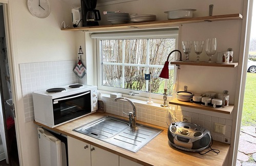 Kopingsvik House | Cozy cottage with a view of open fields located outside Köpingsvik| SE04038