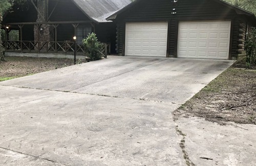 Lufkin House | Cozy Country Home 3BR 3BA, 3200 sq. ft. will make your stay truly unforgettable!