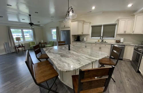 Painter House | Cozy Country Home in the Heart of the Eastern Shore