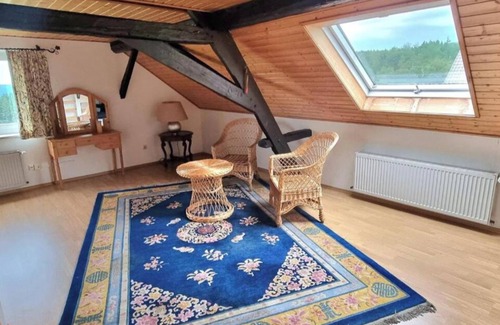 Sauerthal House | Cozy country house with a view of the Sauerburg
