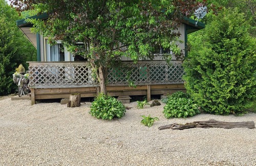 Fountain City Cabin | Cozy country lodge with 1 bedroom and WiFi, AC in enjoyable Fountain City