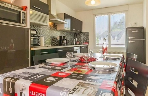 Missillac Cottage | Cozy Countryside Cottage near Brière Park with Garden, WiFi, and Modern Amenities